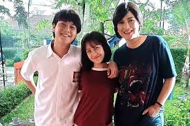 Jun 07, 2021 · irzan diketahui didapuk menjadi salah satu pemeran dalam serial virgin.turut bahagia menyambut popularitas irzan yang kian meningkat, yuk, intip 9 potret irzan faiq di bawah ini! Graduate Ini 11 Tranformasi Zara Jkt48 Yang Makin Memesona Mediariau Com