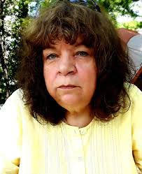 Faye Booth's Instagram, Twitter & Facebook