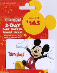Disney Store Christmas Gift Card Christmas Gift Card Collectible Trading Cards Disney World Characters