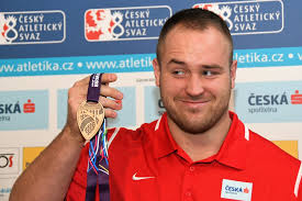 Bronzový medailista z halového ms 2018. Atleti Dukly V Birminghamu Zarili Maslak Zavrsil Zlaty Hattrick Stanek Ma Bronz Ministerstvo Obrany