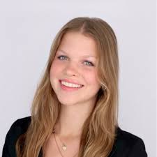 I am extremely honored to announce that I have been elected as Panhellenic  Delegate for the Epsilon Chapter of Delta Zeta at Indiana Univeristy! In  this role, I will represent my chapter's