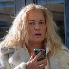 Jaime Peñafiel retrata a Bárbara Rey tras su entrevista en '¡De viernes!':  “No tiene pudor”