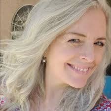 Colette Bird's Instagram, Twitter & Facebook