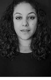 Amanda Michetti's Instagram, Twitter & Facebook