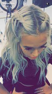 45 Messy Hairstyle Ideas For Girls To Have A Cool Carefree Attitude Hair Styles Hairstyle Curly Hair Styles