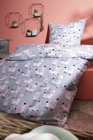 Sister S Bettwasche Lama Alpaka Lama Lamatrend Lamadesign Wohntrend Wohnenlama Einrichten Einrichtungsideen Einri Bettwasche Wohnaccessoires Wohnen