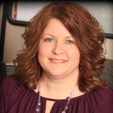 Tracy Engstrom's Instagram, Twitter & Facebook