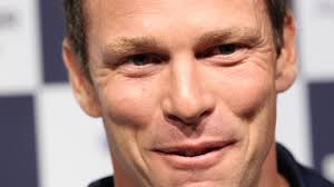 AFL news: 2022 fixture delayed until December due to WA border restrictions 