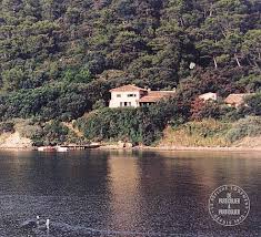 Location Ile De Port Cros Toutes Les Annonces De Locations Vacances Ile De Port Cros Particulier Pap Vacances