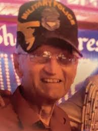 Everett Barton's Instagram, Twitter & Facebook