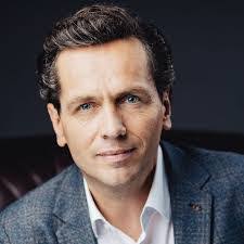 Erik Lundahl's Instagram, Twitter & Facebook