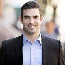 Kenneth Dane's Instagram, Twitter & Facebook