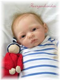 Max by Linde Scherer