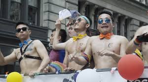 Watch Chinas Largest Gay-Dating App Tries Streaming - Bloomberg