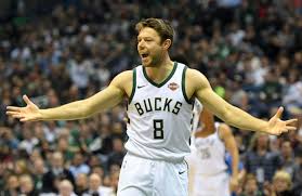 Matthew dellavedova in action for the cleveland cavaliers, where he won an nba championship. Matthew Dellavedova Had No Idea Where He D Been Traded After His Call Dropped Complex