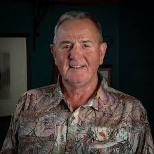 Roger Froling's Instagram, Twitter & Facebook