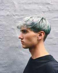 The modern bowl cut versions Best Bowl Cut Hairstyles Haircut For Men 2021 Edition