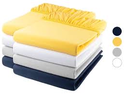 Spannbettlaken schützen die matratze vor feuchtigkeit und schmutz, fördern ein angenehmes spannbettlaken oder betttuch: Meradiso Jersey Spannbettlaken 90 100 X 200 Cm Lidl De