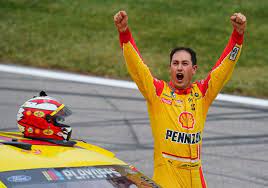 And, here are the best female nascar drivers. Joey Logano Wins Nascar Kansas Playoff Race Clinches Spot In Final 4
