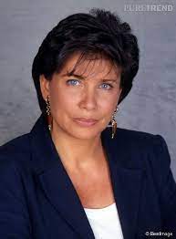 Anne sinclair jeune 7 sur 7 / productrice, journaliste, animatrice, femme d'affaires. Anne Sinclair A Presente 7 Sur 7 De 1984 A 1997 Puretrend
