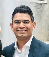 Dr. Kneeland Youngblood is the founder of Pharos Capital Group, a Dallas-  and Nashville-based private equity firm that invests in middle-market  healthcare companies. https://trib.al/WKT0cMf #ForbesBLK50