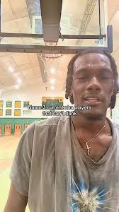 3 NBA Players Who Cannot Dunk Right Now