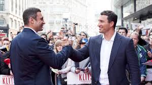 Wladimir klitschko, the former rival of anthony joshua and tyson fury, will undoubtedly be remembered as one of the great heavyweight champions in modern boxing. 12 Days Klitschko Vs Klitschko Dan Rafael Blog Espn