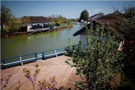 In comuna baia, spre jurilovca, trebuie sa faceti dreapta. Casa Pescareasca Jurilovca Romania