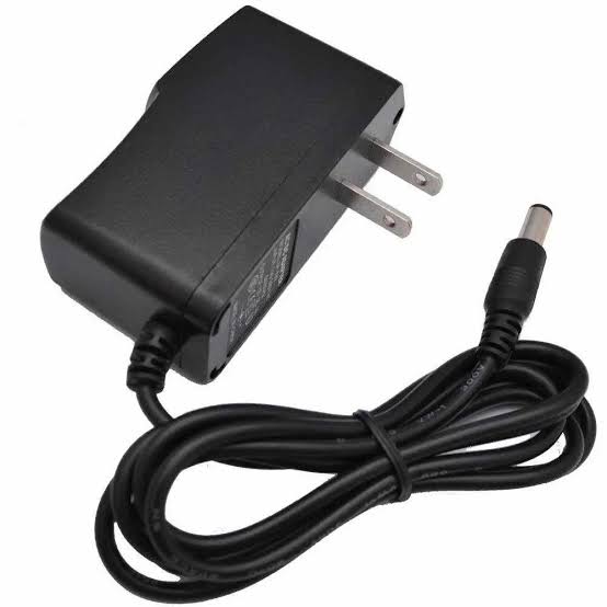 Adaptador 12V 1A