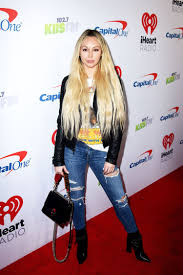 Corinne Olympios Absolutely Sees Herself Getting Engaged To Jon Yunger Us Weekly Getting Engaged Corinne Bachelorette