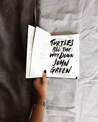 231 Likes 12 Comments Anabel Inthebookcorner On Instagram Happy Sunday Hope You All Stay Cozy Today I Ll Be Studying Book Lovers Books Singles Books