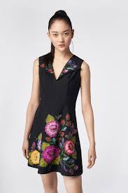 Abito Corto A Campana Dipinto E Ricamato A Mano Textiles Mayas Sindashi Italia