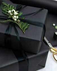 Black And White Gift Wrapping Paper Chasingrainbowsforever Colors Black White And Green Christmas Gift Wrapping Christmas Wrapping Beautiful Gift Wrapping