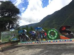 Baños de agua santa, ubicado en la provincia de tungurahua, es uno de los destinos turísticos más hermosos y visitados del ecuador. Banos De Agua Santa Bild Von Quirutoa Transfers Tourism Quito Tripadvisor