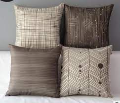 Vendue sans intérieur de coussin. Housse De Coussin Marron Glaces 45x45 Cm Les Textiles Coussins Mum Deco