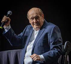 Leo Dan se retira de los escenarios: así fue la despedida del artista de 82  años con un último 'show' | Música | Entretenimiento | El Universo
