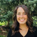 Adela Hunter's Instagram, Twitter & Facebook