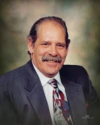 Richard Davila's Instagram, Twitter & Facebook