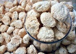 Resep kue kering terbaru cara membuat kue kering dengan mudah tips membuat kue kering kue kering 2019. Resep Kue Kering Kelapa Keju Resepkoki Co