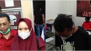 Jika temperatur meningkat, sensor baterai bisa bermasalah dan justru memberitahu sistem jika baterai terisi penuh atau hilang sepenuhnya, hingga menyebabkan masalah saat charging. Driver Baterai Hilang 100 Work 5 Cara Mengatasi No Battery Is Detected Di Laptop This Is An Archived Page And The Content Is Likely To Be Out Of Date Welcome To The Blog