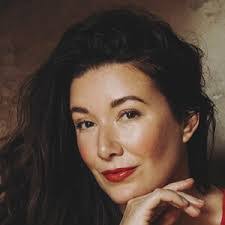 Jamie Beck's Instagram, Twitter & Facebook