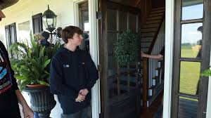 Karl Jacobs Really Hooking Up The Boys In Mr Beasts New Video Misfits He stands at a height of 5 feet 11 inches tall and weighs approximately 55 kg or 121 lb. karl jacobs really hooking up the boys