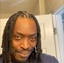 Geelong have offered Isaac Smith a two year deal. Hawthorn have also  offered Smith a 2 year deal while Melbourne has offered him 3. He is an  unrestricted free agent.