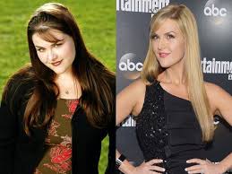 Sara Rue 7 Drastic Tv Star Transformations Sara Rue Tv Stars American Actress