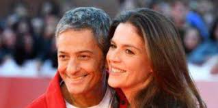 #mariotozzi, #altezza, #peso, #moglie, #figligrazie per aver guardato il videose trovi informazioni video utili, ti preghiamo di lasciare un commento. Susanna Biondo Moglie Fiorello Retroscena Sulla Figlia Olivia