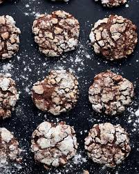 Cookies Mi Cuits Chocolat Banane Et Noix De Pecan Pour 12 Personnes Recettes Elle A Table Recette En 2020 Cookies Recette Yotam Ottolenghi Recette Chocolat