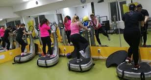 Antrenamentul se concentreaza pe utilizarea de greutati medii si miscari repetate de foarte multe ori ce te vor ajuta sa scapi de grasime si sa castigi forta si conditie musculara. Body Line Gym Din Iasi Orar Servicii Clase Contact