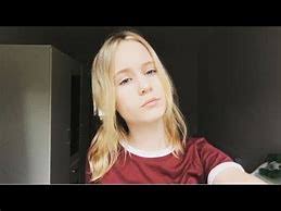 Sedan en tid tillbaka befinner sig peg i sverige då hon är ute på. Stella Parnevik Net Worth Musical Ly Star