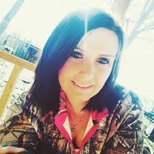 Tiffany Shingleton's Instagram, Twitter & Facebook