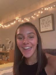 Emma Pollak's Instagram, Twitter & Facebook